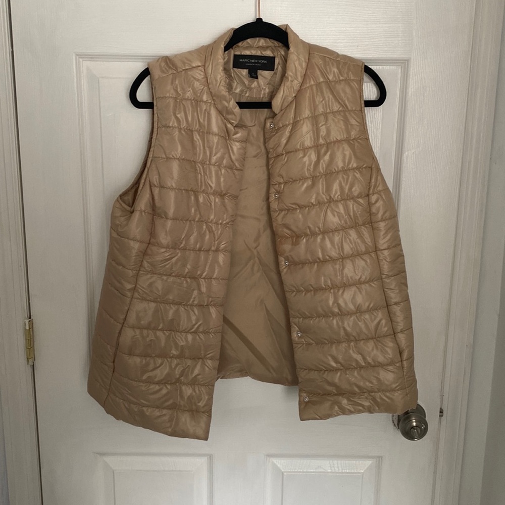 Tan puffer jacket vest
